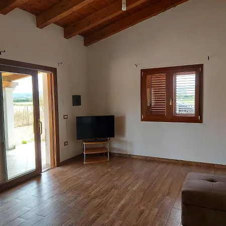 Holiday home Alex Apartment 3 *